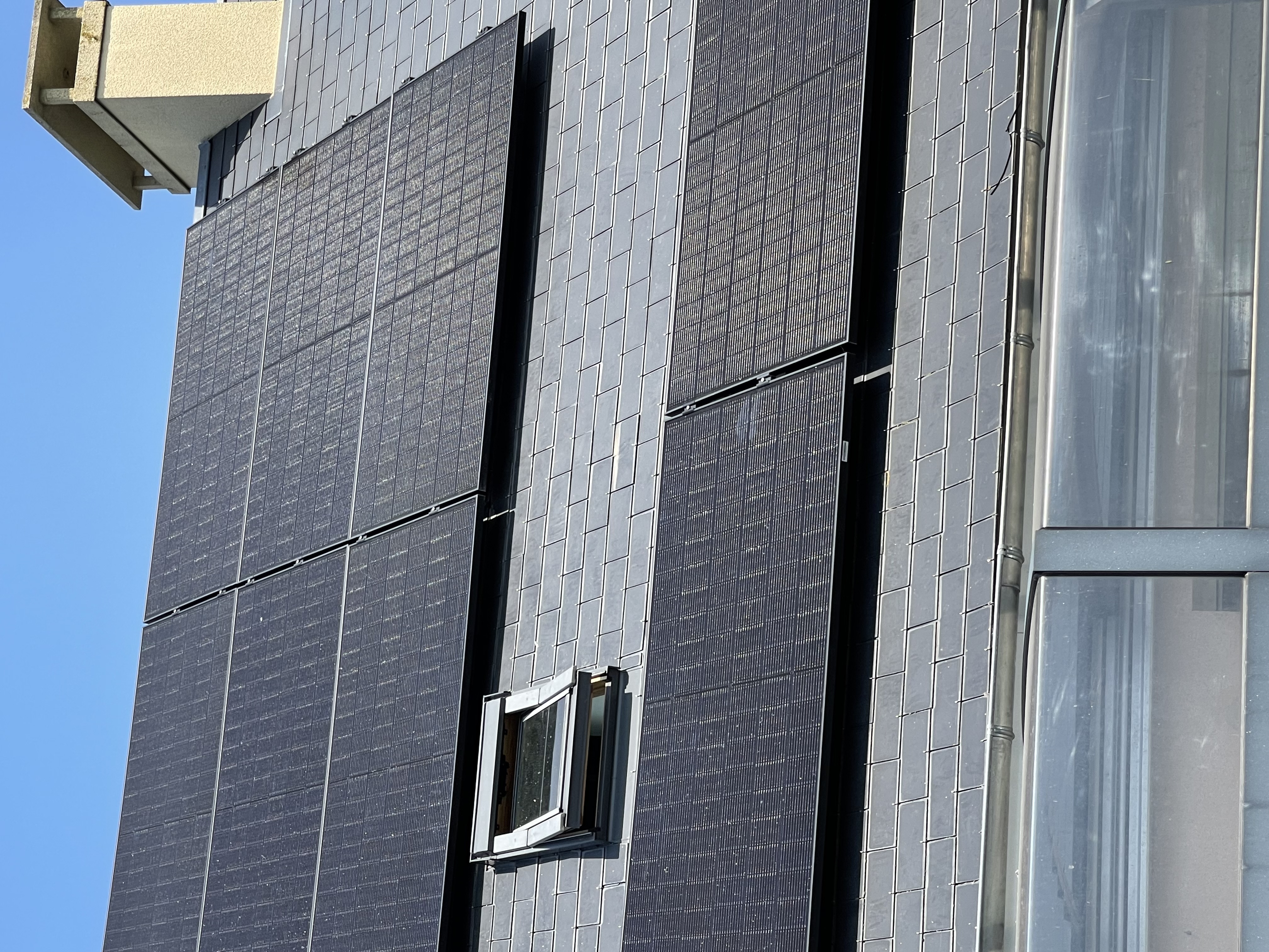 Images panneaux photovoltaïques combles EN Eco en Normandie, Isolation à 1 euro RGE